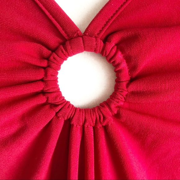 Avenue Stretch Red V-Neck Knit Top Size 26/28 - Picture 3 of 11